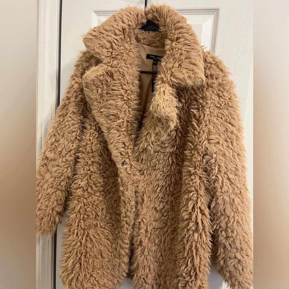 Romeo and Juliet Couture faux fur jacket